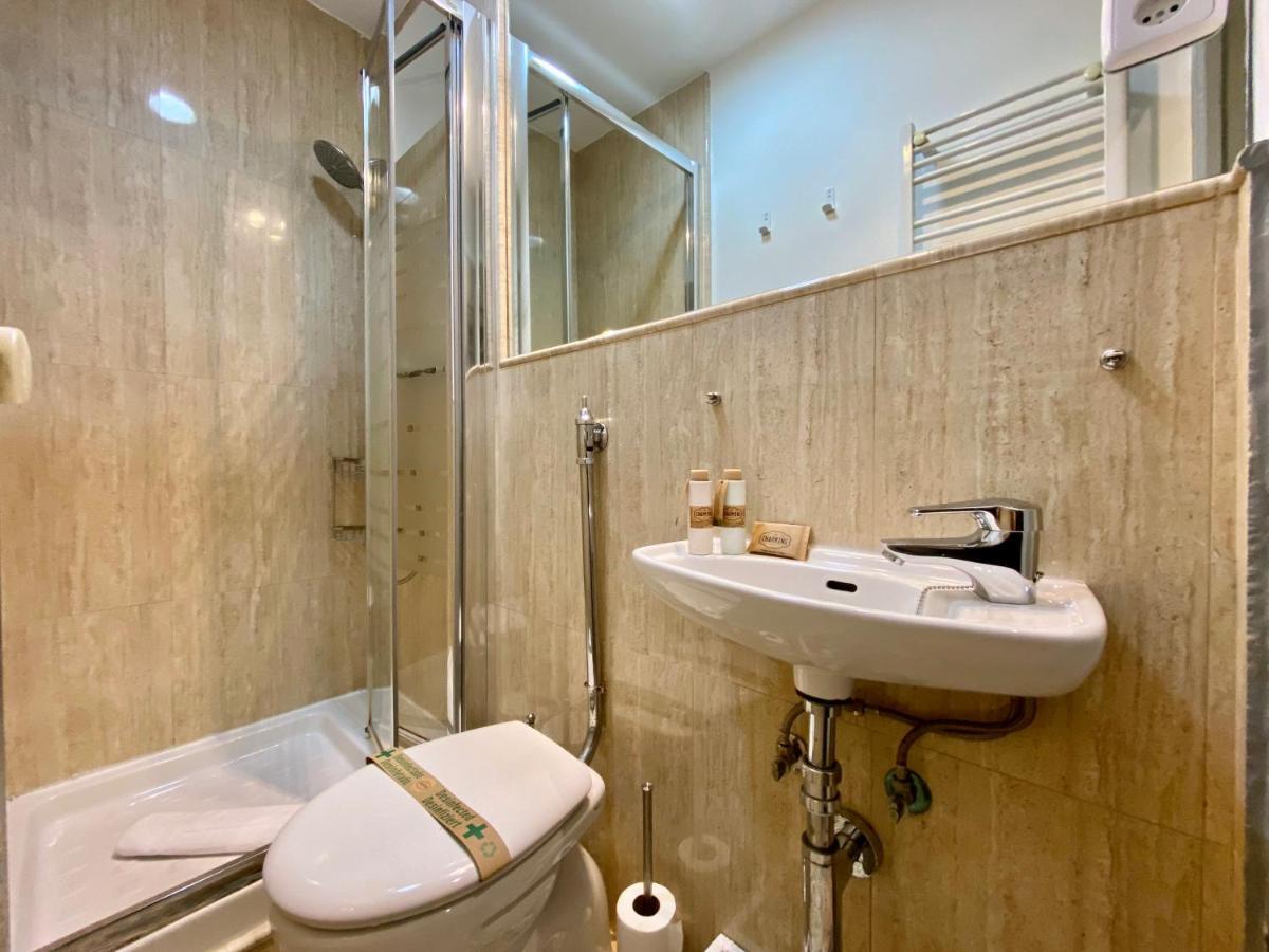 Charming Malasana Gallery - Apartment