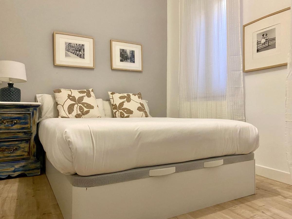 Charming Malasana Gallery - Apartment *